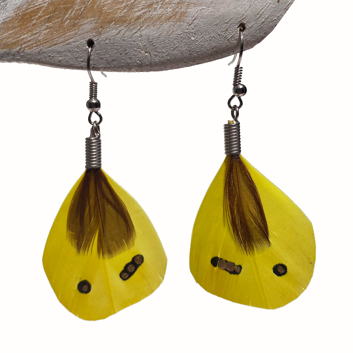 Boucles d'oreilles plumes jaunes originales