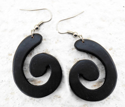 Boucles d'Oreilles en bois Ethniques Petites Spirales