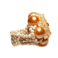 Bgaue en perles fantaisie couleur chamapagne artisanale