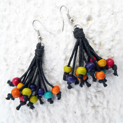 Boucles d'Oreilles Originales Perles en Bois Multicolores sur cordon