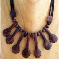 Colliers en Bois Naturel