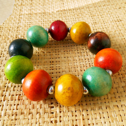 Bracelet bois multicolore perles boules couleurs patinées création artisanale