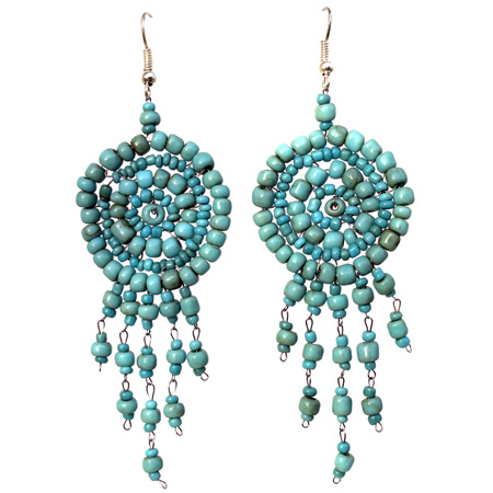 Boucles d'oreilles artisanales en perles de rocaille cercles et breloques bleues