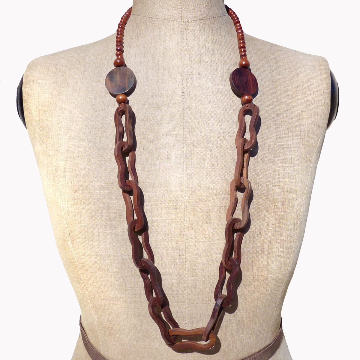 Collier en bois original chaine en maillons de bois création artisanale