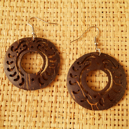 boucles d'oreilles originales rondes en noix de coco