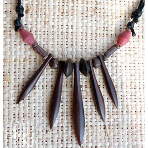 Collier Ancien Africain En Bois Sculpté - Motifs D'animaux - Artisanat Ethnique D'occasion